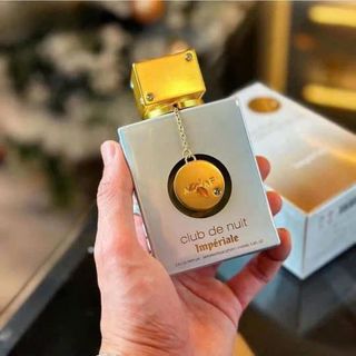 Nước Hoa Dubai Nữ Club De Nuit Imperiale EDP – Nhìn thì ngọc nữ, thơm thì nữ hoàng, giá thì… bạn thân ai cũng kham nổi ! giá sỉ