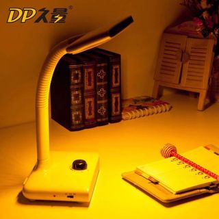 ĐÈN HỌC ĐỂ BÀN CHỐNG CẬN DP- 663