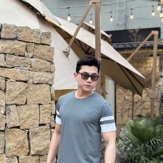 BỘ THỂ THAO NAM CỔ TRÒN PHỐI TAY CHẤT CÁ SẤU MỊN MÁT - THỜI TRANG HC