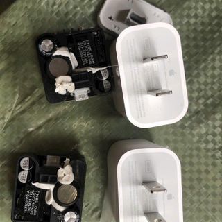 Củ sạc nhanh 35W Chân Dẹp có chống nổ hộp Siu Xanh