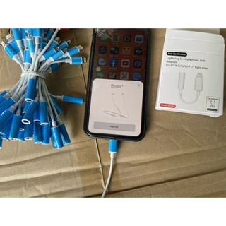 Cáp chuyển đổi JH002 chân IPhone ra chân tròn 3.5mm