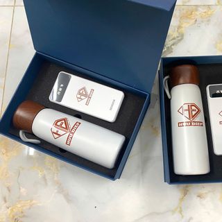 Bộ Quà Tăng Bình Giứ Nhiệt_Bút Ký In Khắc LoGo Theo Yêu Cầu