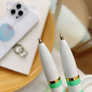 Bút bi xuất xịn đóng gói riêng biệt