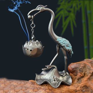 LƯ ĐỒNG ĐỐT TRẦM HƯƠNG HÌNH CON HẠC