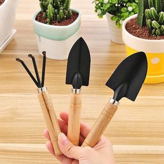 Bộ 3 Món Xẻng Làm Vườn