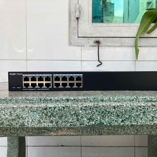 SWITCH RUIJIE REYEE RG-ES216GC 16 cổng 10/100/1000