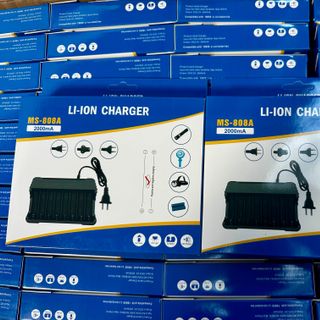 BỘ SẠC PIN 3.7v 4.2v 18650/26650 (BỘ 8 PIN) MS-808A LOẠI TỐT Siêu nhanh