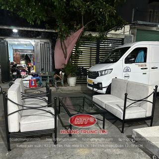 Sofa sắt nệm theo yêu cầu