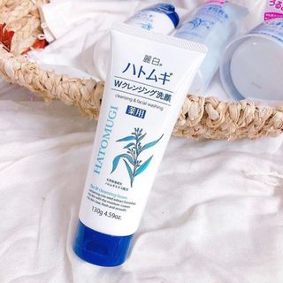 Sữa rửa mặt ý dĩ nhật bản