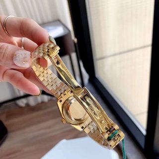 ĐỒNG HỒ NỮ CAO CẤP ROLET VIỀN HỘT
MẶT LA MÃ