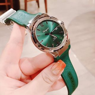 XẢ KHO LỚN ĐỒNG HỒ NAM SIÊU CẤP SALVATO F80 XANH LÁ MÁY QUARZT