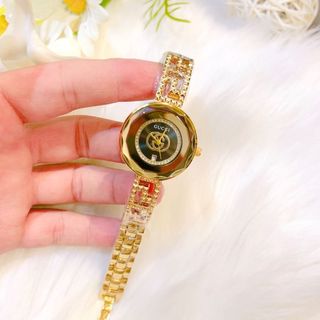 Đồng hồ lắc kiền gucccios mẫu mới