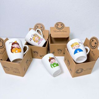 Cốc chibi hình ngẫu nhiên