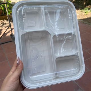 Thùng 300 Khay cơm 5 ngăn HT26 màu trắng sứ Khay cơm văn phòng 5 ngăn nhựa có nắp dùng 1 lần Dùng Để Đựng Cơm Văn Phòng, Bún Đậu, Cơm Chay,
