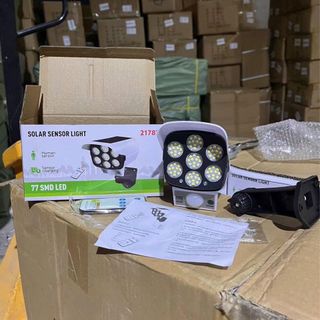 Đèn giả camera xịn