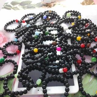 Vòng chuỗi đeo tay phong thủy đá đen 10 ly mix hạt
