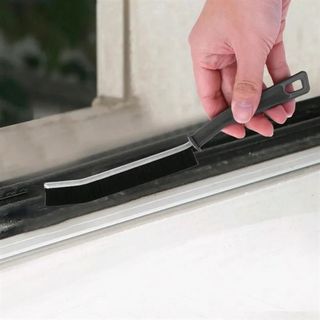 Bàn Chải Vệ Sinh Khe Hở