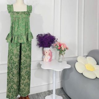 Dài gấm thiết kế tay cánh