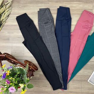 Tổng quần leggin nữ , quần QC( VN, QC ) thun poly 2 da , chính phẩm,dệt , mát rượi, co giãn thoải mái Size : m l xl 2xl /2222/8c Size Qc: m L 50 màu