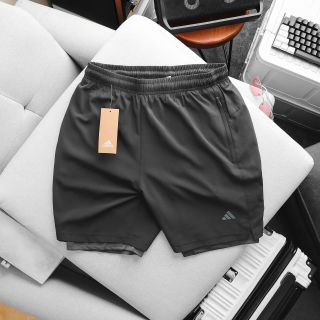 Short das xi giãn runing 2 lớp. Lớp lưới bên trong mềm thoáng mát, co giãn 4c, 2 túi khoá kéo. Phụ liệu hãng Size : m l xl 2xl /2222/8c 6 màu / ri 48c