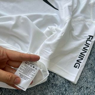 Áo nam NIK RUNNING vải lỗ kim(mè) mới Phom chất chuẩn đẹp Size (ri8c) Tỷ lệ 12221 Tách nửa ri được