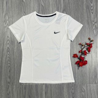 Tổng áo nữ thể thao
