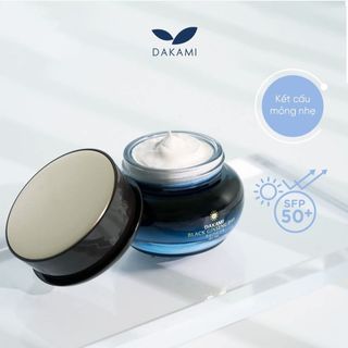 Kem Dakami Sâm đen