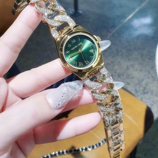 ĐỒNG HỒ NỮ THỜI TRANG MKORS LẮC DÂY ĐÁ ĐÍNH HỘT GIÁ MỚI