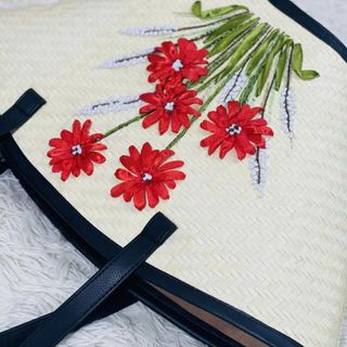 Túi xách cỏ bàng lá buông Túi thêu hoa đồng tiền