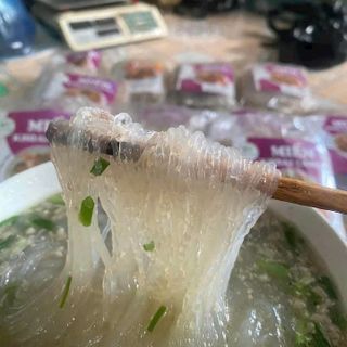 MIẾN ĐẬU XANH NGUYÊN CHẤT DAI NGON KHÓ CƯỠNG 500G- WINNIE HOUSE