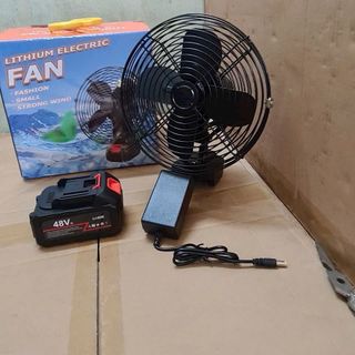 Quạt tích điện lồng sắt pin 10cell