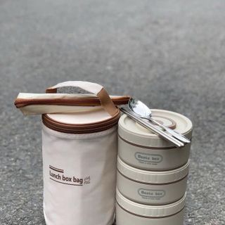 Hộp cơm 3 tầng lunbox kèm muỗng đũa