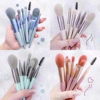Túi cọ 8 cây đủ màu