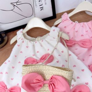 Chào buôn các shop set váy gái bí phồng trái tim đính nơ , chất đũi mềm mát + tặng kèm túi mây xinh xinh cho bé đi biển đi chơi đều đẹp...