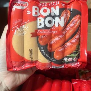 Xúc xích bon bon hiệu Romio bịch 500g 10 cây