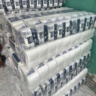 Túi 10 cuộn giấy vệ sinh tặng kèm 1 bịch giấy rút