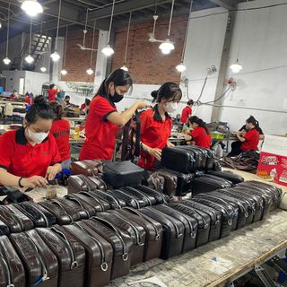 Túi hộp da bò MANA