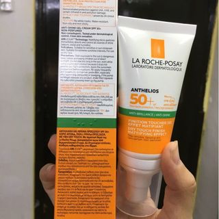 Kem chống nắng La Roche-Posay Anthelios UV Mune 400 Oil Control Gel Cream NEW | Vie Beaute