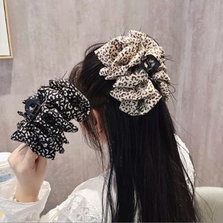 LỐ 12 GẤP TÓC XẾP LY DA BÁO