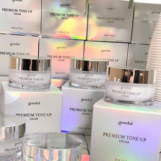 Kem ốc sên dưỡng trắng Goodal Hàn Quốc 30ml