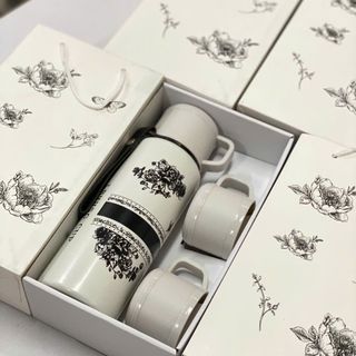 Bình Giữ Nhiệt Kèm Cốc 600ml Làm Quà Tặng