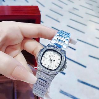 ĐỒNG HỒ NỮ CAO CẤP PATET MẶT VUÔNG VIỀN HỘT