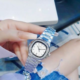 ĐỒNG HỒ NỮ CAO CẤP PATET MẶT VUÔNG VIỀN HỘT