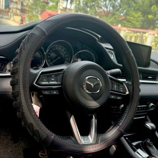 Bọc vô lăng Luxury Car vân carbon phối da nhiều màu size 38-47cm xe con xe tải - L25