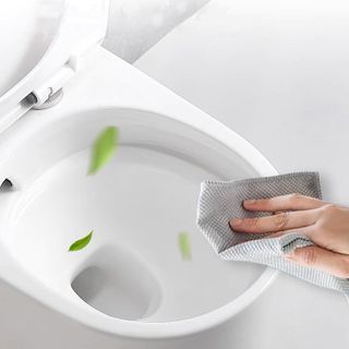 Bồn cầu ngắn 58cm phù hợp các nhà vệ sinh nhỏ, nhà vệ sinh dưới gầm cầu thang mã K58