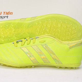 Giày đá bóng, Giày 3 sọc màu đé trong đá banh sân cỏ nhân tạo giá rẻ dành cho nam nữ thể thao bóng đá HỮU TIẾN SPORT Giày Thể Thao