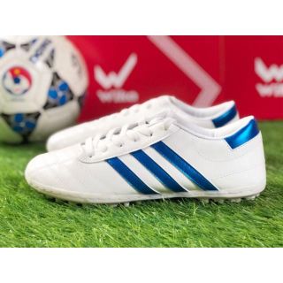 Giày 3 sọc đá banh sân cỏ nhân tạo giá rẻ dành cho nam nữ thể thao bóng đá Wika Sport Giày Đá Bóng