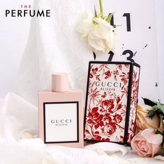 Nước Hoa GucciBloom Eau De Parfum Vaporisateur Natural Spray( màu hồng)