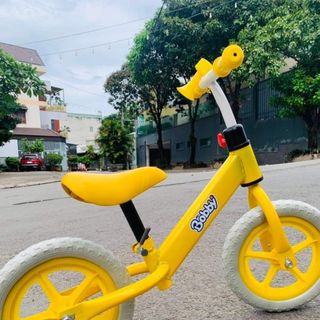 Xe cân bằng cho bé BOBBY