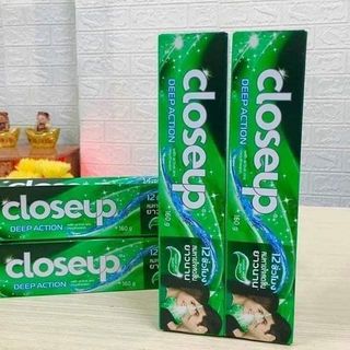 KEM ĐÁNH RĂNG CLOSE UP THÁI - 160gr